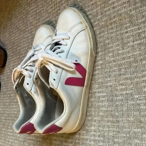VEJA pink and white sneakers. Size 8